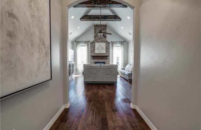 1800 NW 194th Circle Gallery 3