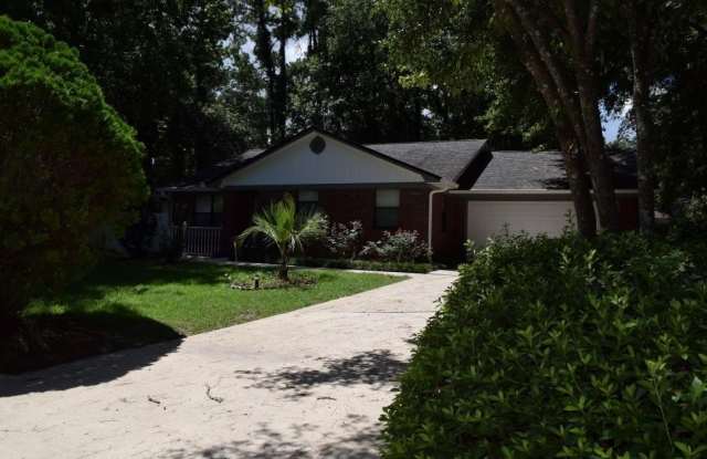 333 GAWAIN Court photos photos