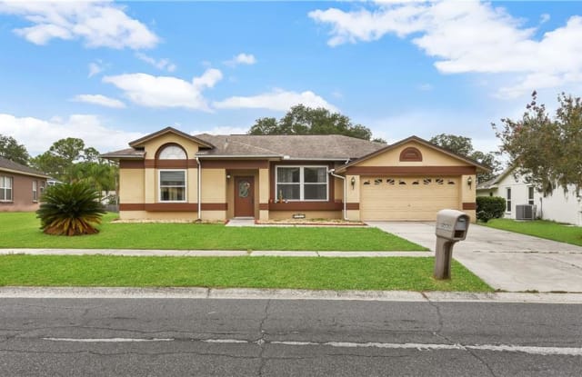 10435 CRESTFIELD DR - 10435 Crestfield Drive, Riverview, FL 33569