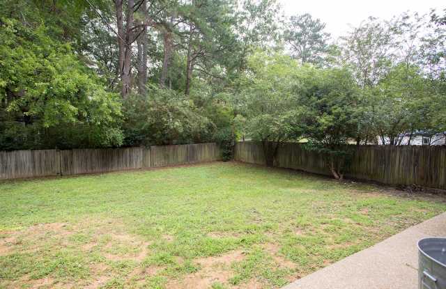 Spacious, well maintained, Tri-Level home in Westmoor subdivision Gallery 4