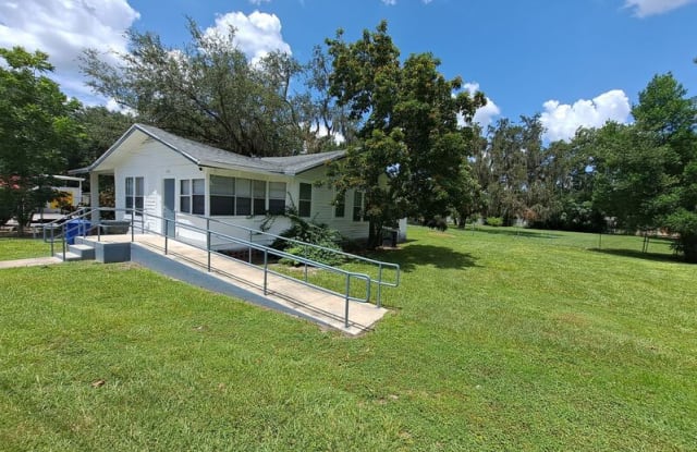 1245 Kathleen Road - 1245 Kathleen Road, Lakeland, FL 33805