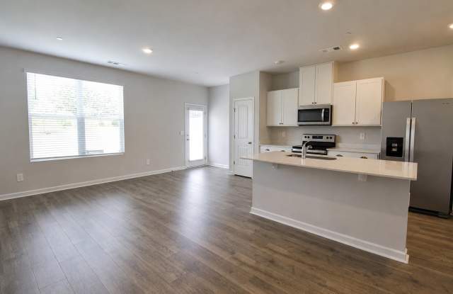 3-Bedroom Baxter Home with Garage Near I-40 Gallery 4