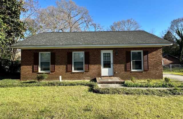 3 Bedroom Home Near Sumter High photos photos
