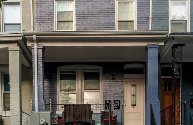 2022 4TH Street NE unit: #B photos photos