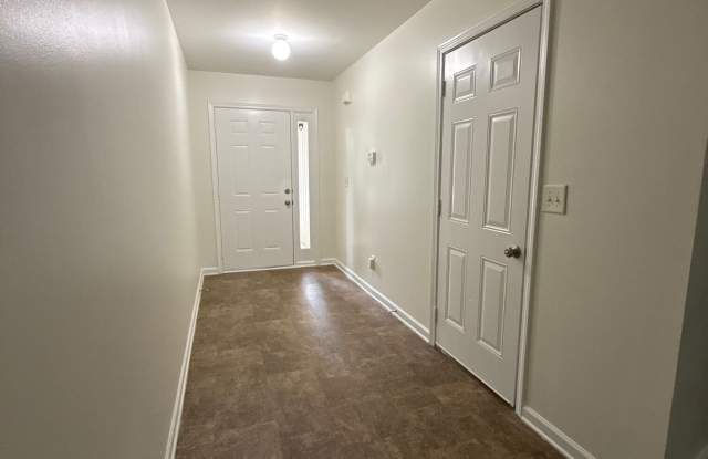 1096 McConaughy Gallery 2