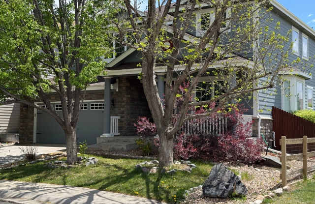 Your Colorado Oasis Awaits! 4 Bed, 3.5 Bath Home with Modern Amenities next to open space photos photos