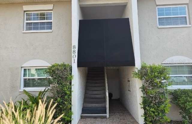 8801 BAY POINTE Drive Gallery 1