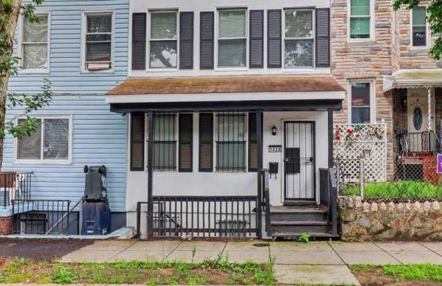 1028 KENYON Street NW photos photos