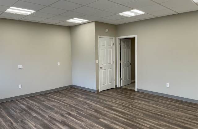 6067 Linfield Avenue Southeast Gallery 1