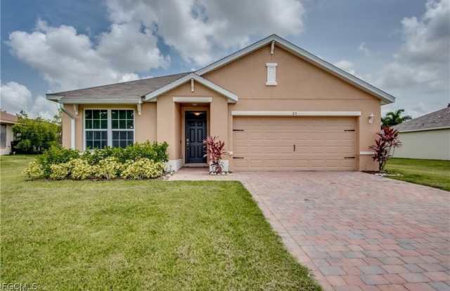 233 SE 3rd Street photos photos 233 SE 3rd Street photos photos