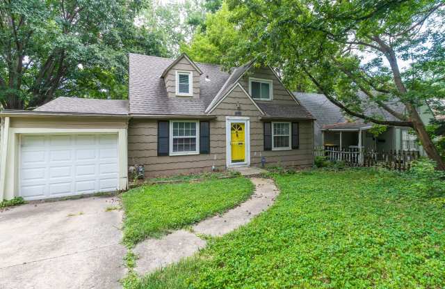 Home in Waldo Gallery 1