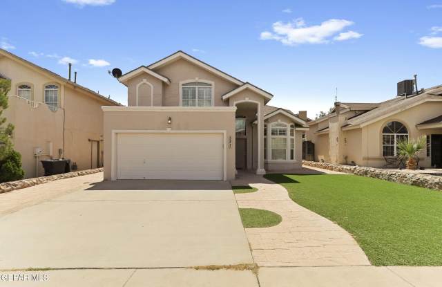 527 Longleaf Place photos photos