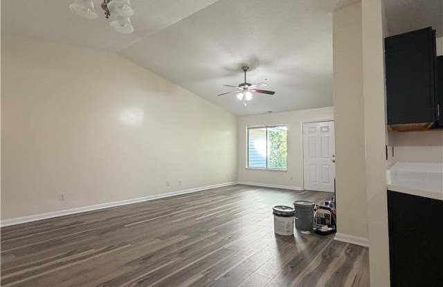 3351-22 Galleria Place Gallery 4