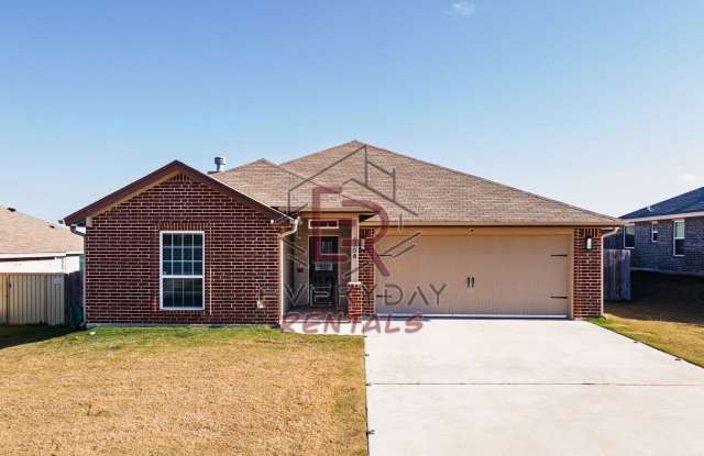 6708 Oliver Loving photos photos