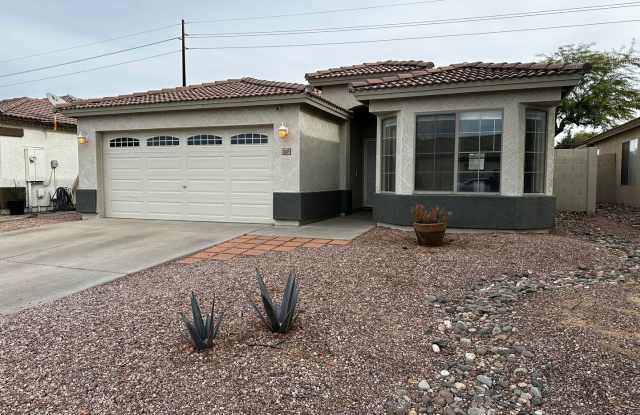 Awesome 3 Bedroom 2 Bathroom Home In Upland Park ALL APPLIANCES INCLUDED photos photos