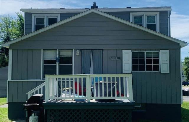 38010 Main photos photos