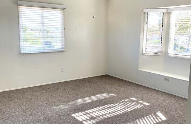 2239 Flintridge Drive Gallery 4