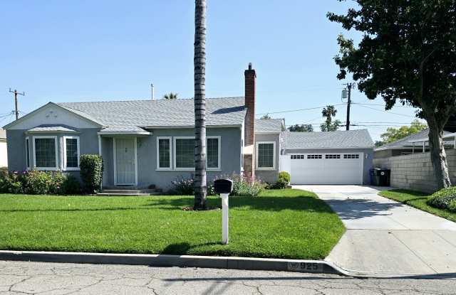 925 West Mirada Road photos photos