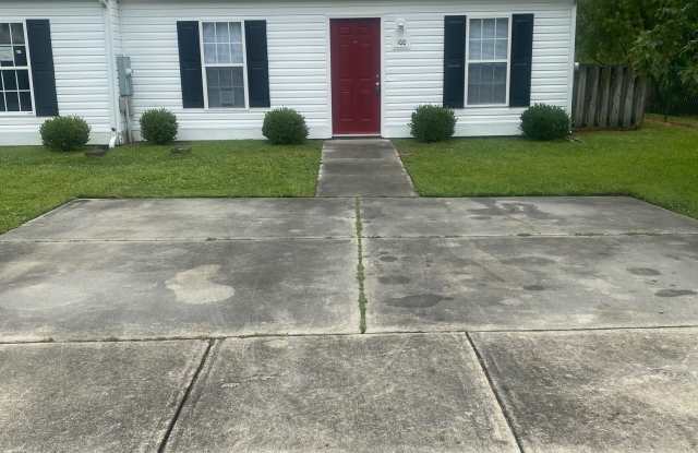 102 Verona Drive - 102 Verona Drive, Havelock, NC 28532
