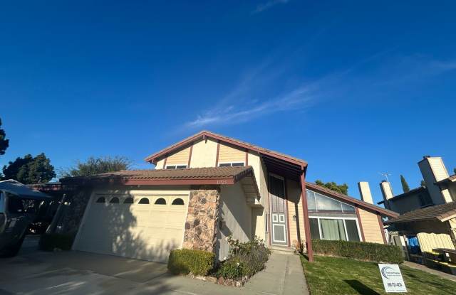 Spacious 4bed/3bath House for rent photos photos Spacious 4bed/3bath House for rent photos photos