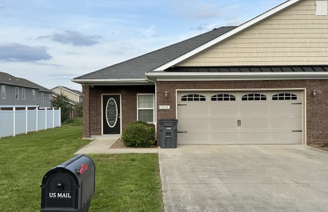 525 Lincoln Avenue - A - 525 Lincoln Avenue, Elizabethtown, KY 42701