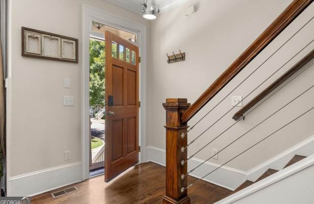 2671 Colgan Court SE Gallery 3