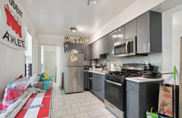 Stunning 6-Bedroom Townhome Near Temple University! Available August 2026! photos photos Stunning 6-Bedroom Townhome Near Temple University! Available August 2026! photos photos