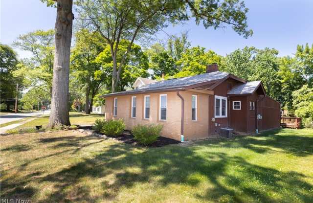24214 Bruce Road - 24214 Bruce Road, Bay Village, OH 44140