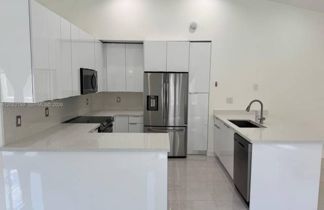 1133 Alexander Bend, Weston, FL 33327 - 1633 Gallery 1