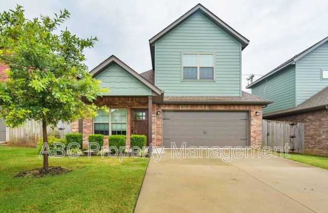 3305 Southwest Hillstone Avenue photos photos