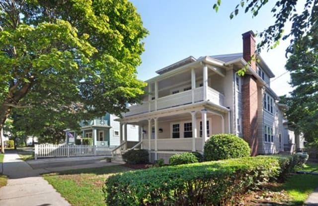 81 Oak Ave - 81 Oak Avenue, Belmont, MA 02478