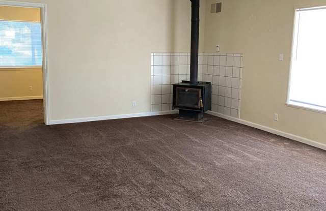 4BD 2BA Home East Merced! Gallery 3