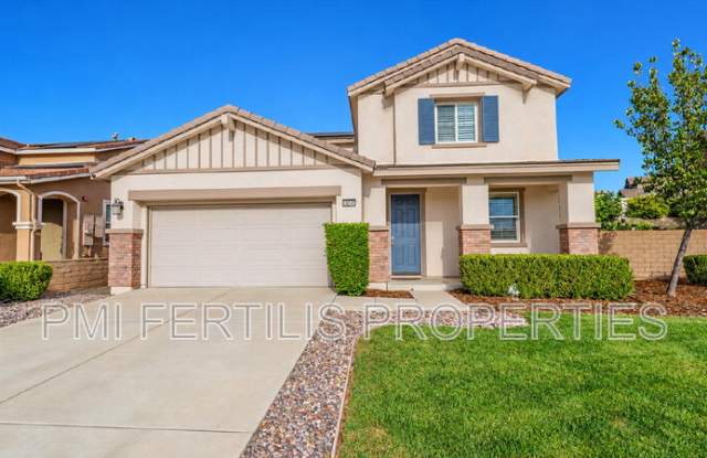 18040 Deerberry Way Gallery 3