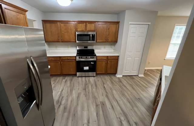 5812 Ankeny Court Gallery 4
