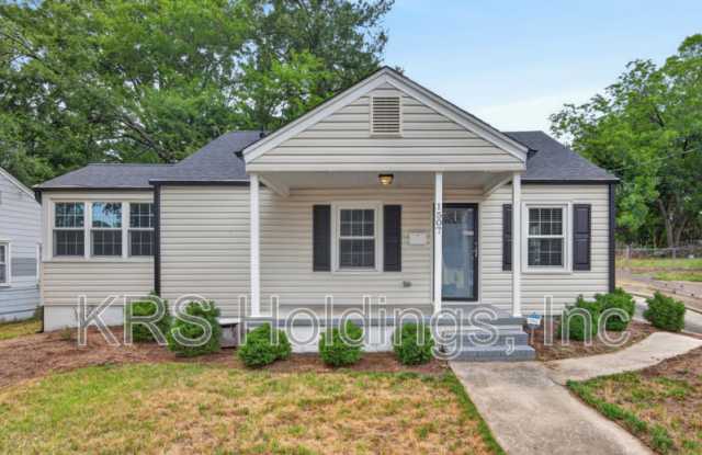 1507 Robinhood Road photos photos 1507 Robinhood Road photos photos