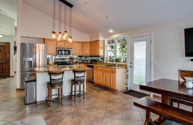 2201 N 87th Way photos photos