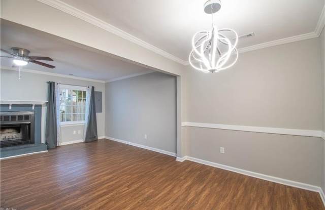 4615 Marlwood Way Gallery 4