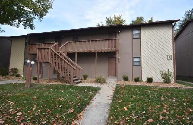 76 PEACHTREE Lane - 76 Peachtree Lane, Fairview Heights, IL 62208