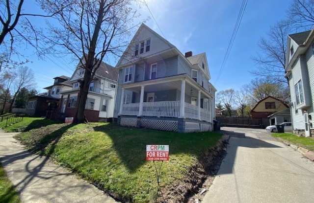 124 Beck Ave Akron OH 44302 MFH3 photos photos
