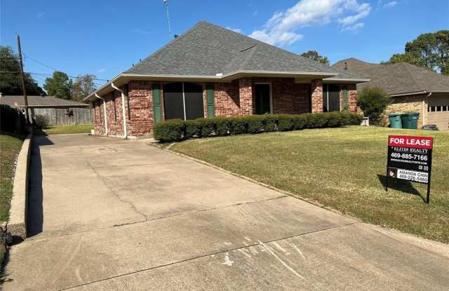 1825 Glenway Drive photos photos