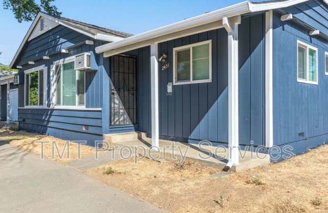 2431 33rd St. photos photos