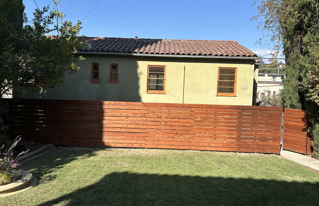 1425 Allison Ave photos photos