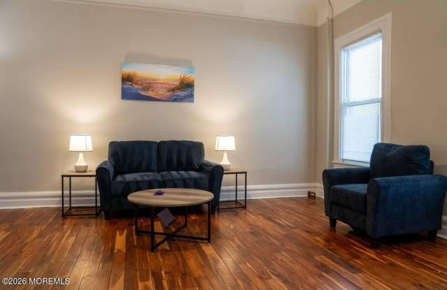 287 Westwood Avenue Gallery 4