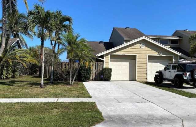 12718 Westhampton Circle Gallery 2