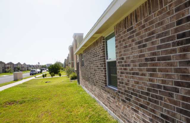 2802 Primrose Avenue - 3 Gallery 3