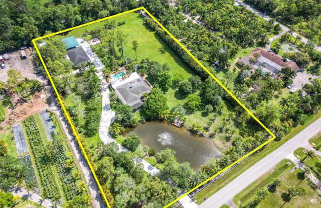 10780 Anderson Lane Gallery 2