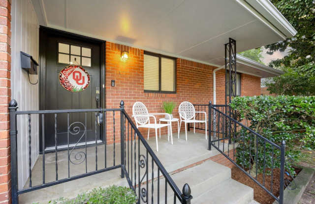 1619 Franklin Drive Gallery 2