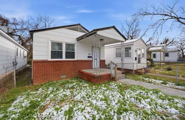 Charming 3bd/1ba Rancher Gallery 3