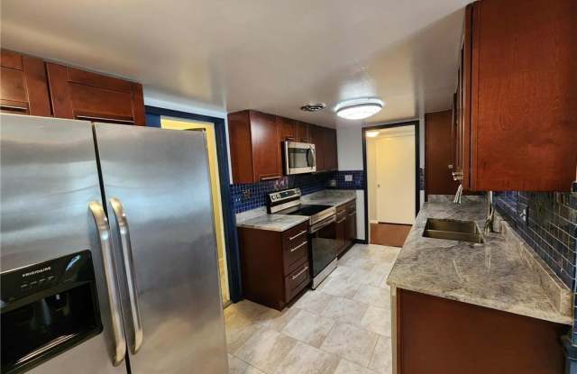 6960 Carriage Hill Drive Gallery 3