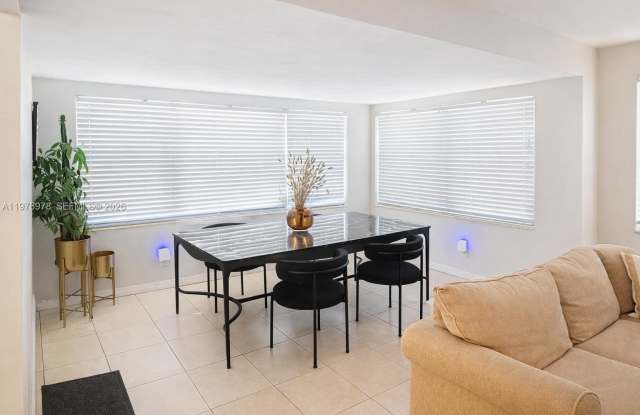 30 NE 26th St photos photos